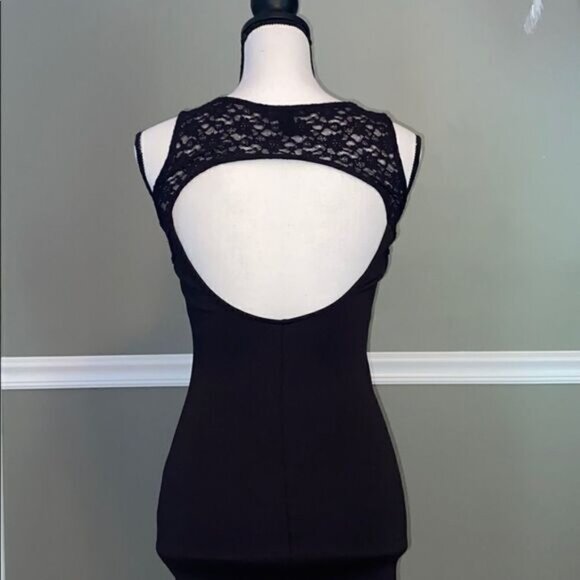 Forever 21 Black Fitted Dress - Picture 5 of 5